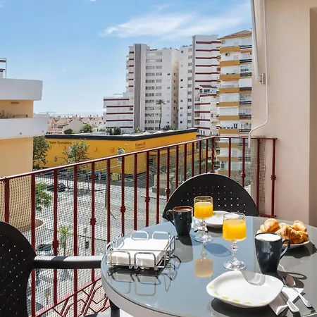 Sugar Factory Apartment *